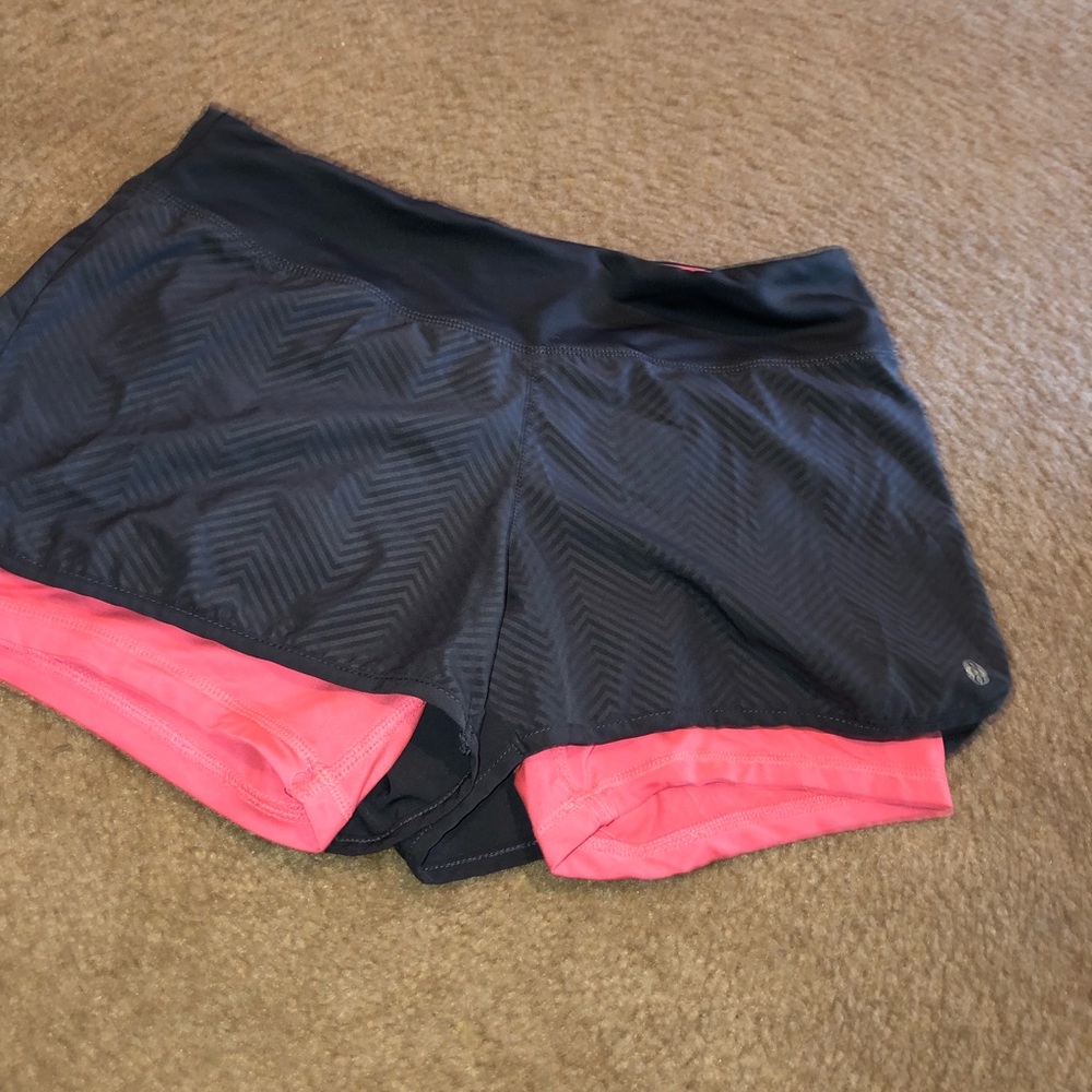 Running shorts